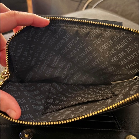 Black Steve Madden Crossbody - Picture 3 of 5